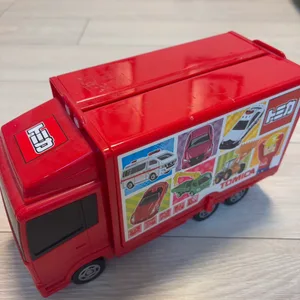 トミカ おかたづけコンボイ レッド
