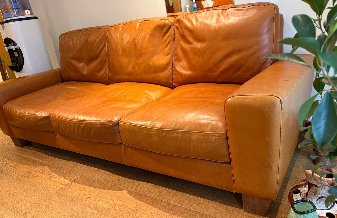 ACME FRESNOSOFA 3人掛け 本革 キャメルの写真2枚目