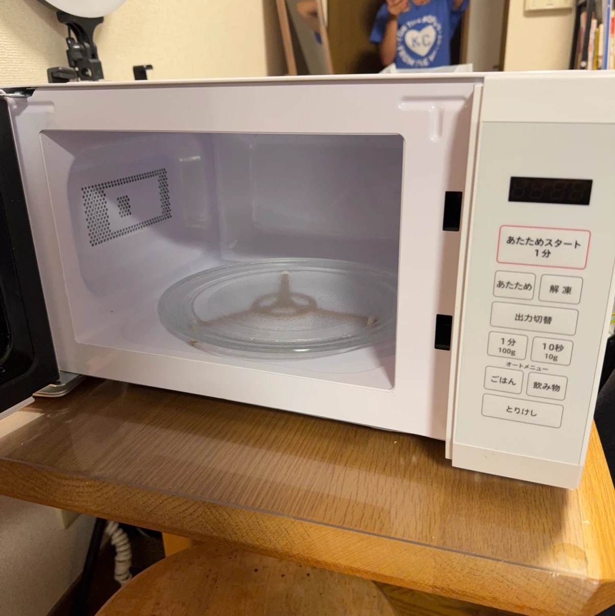 ヤマゼン 電子レンジ OB-R17TAの写真2枚目