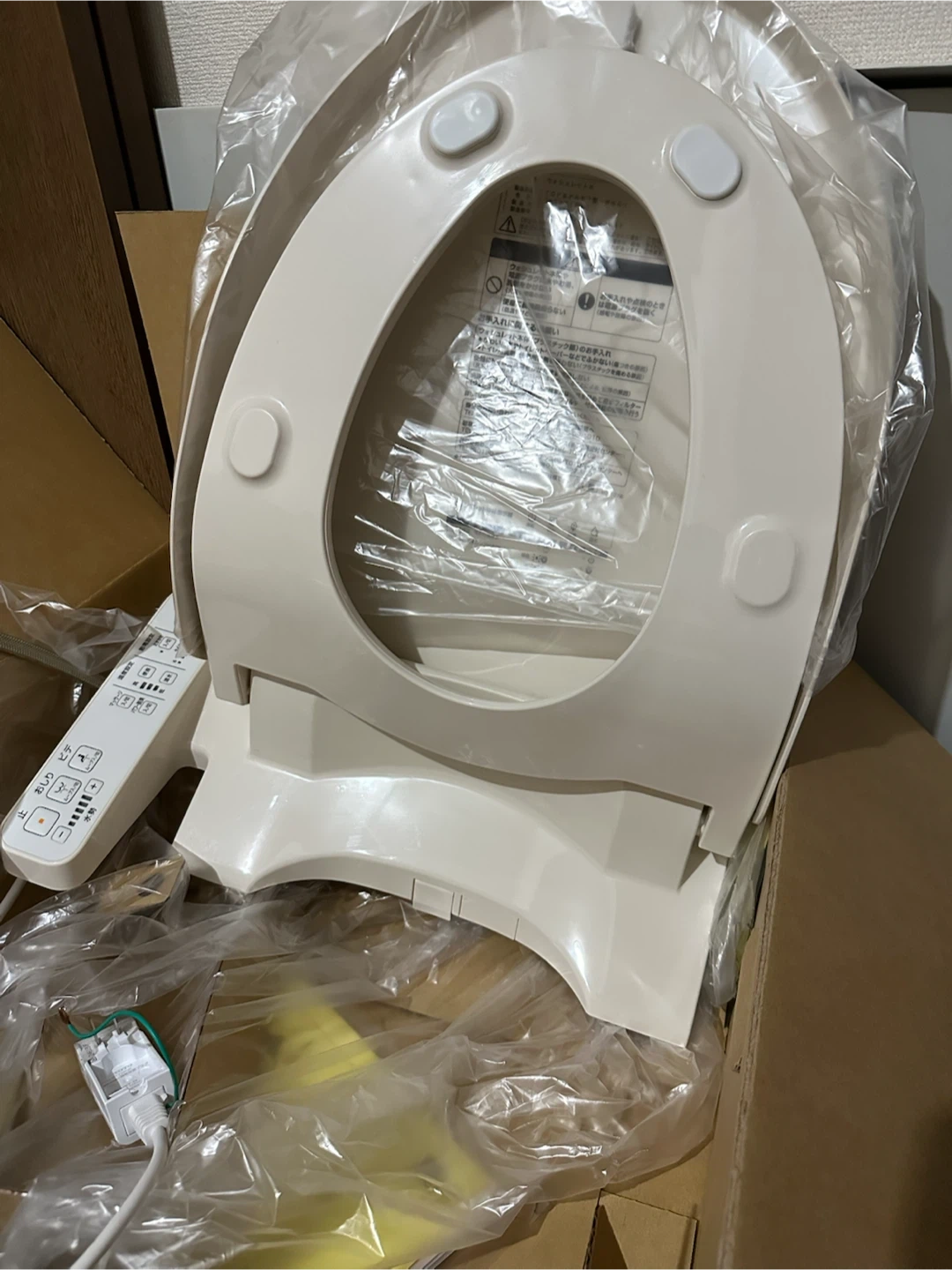 TOTO ウォシュレット K TCF8FK57型の写真2枚目