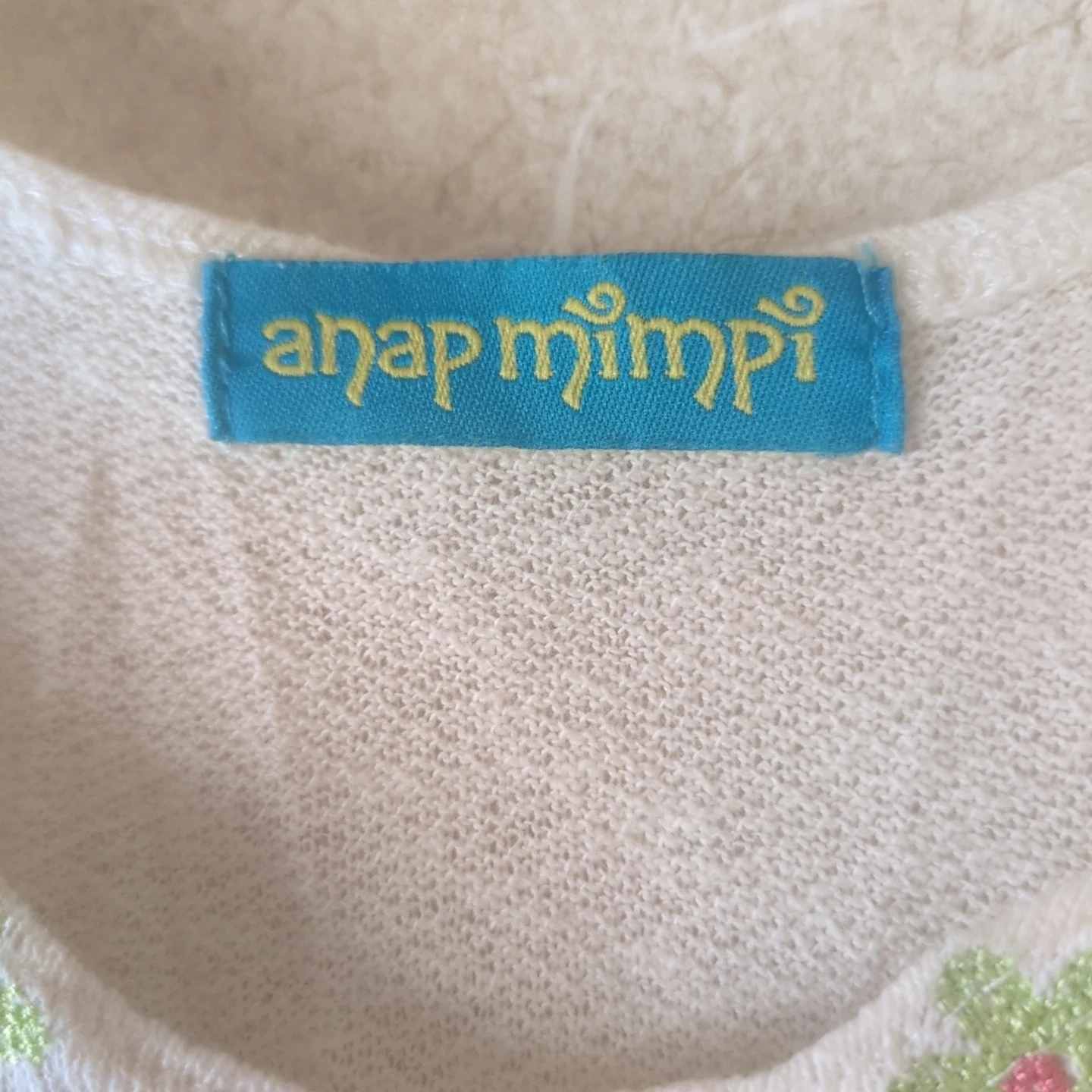 【anap mimpi】アナップミンピ 花柄刺繍 タンクトップの写真2枚目