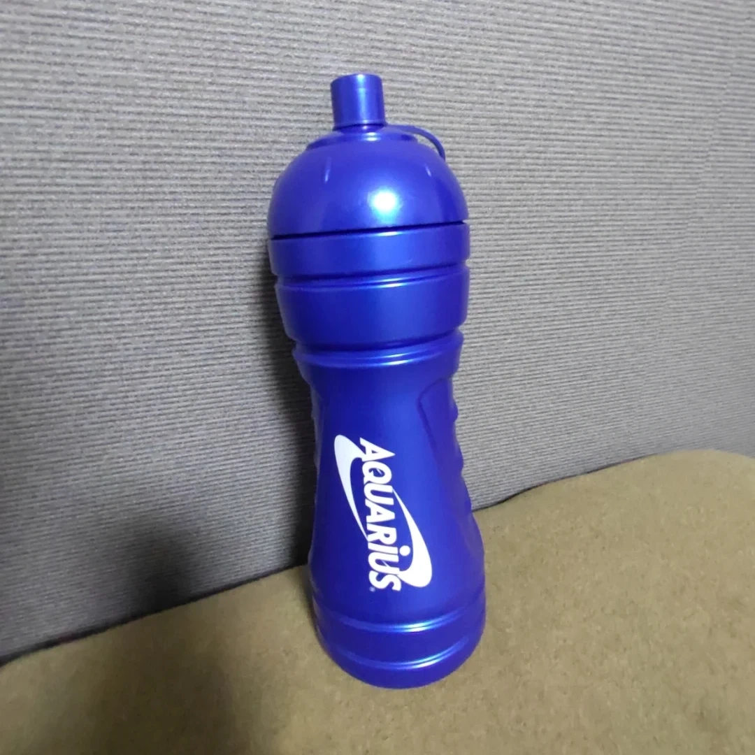 アクエリアス スクイズボトル 1000ml