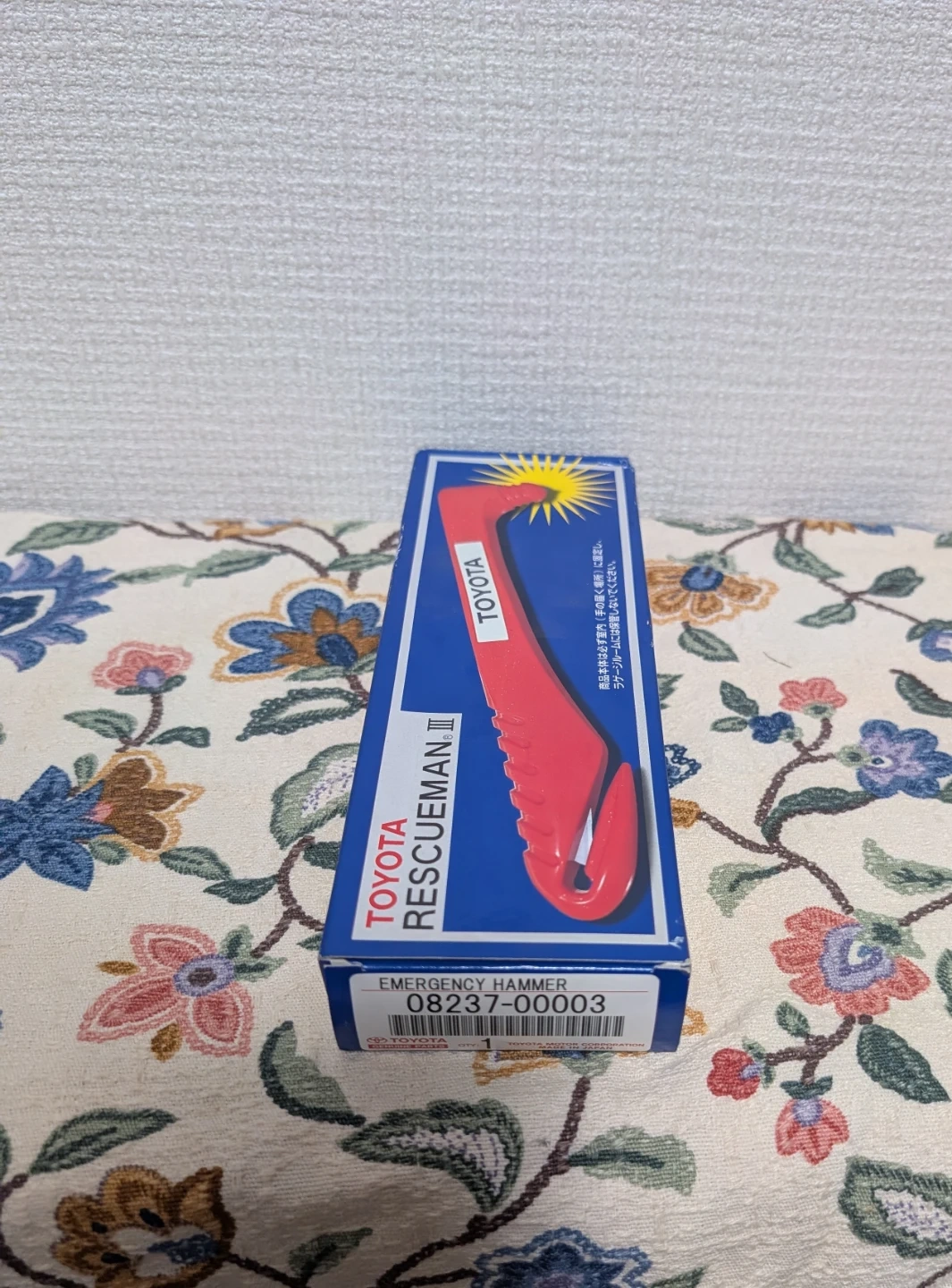 トヨタ純正 レスキューマンIII 緊急脱出用ハンマー シートベルトカッターの写真3枚目