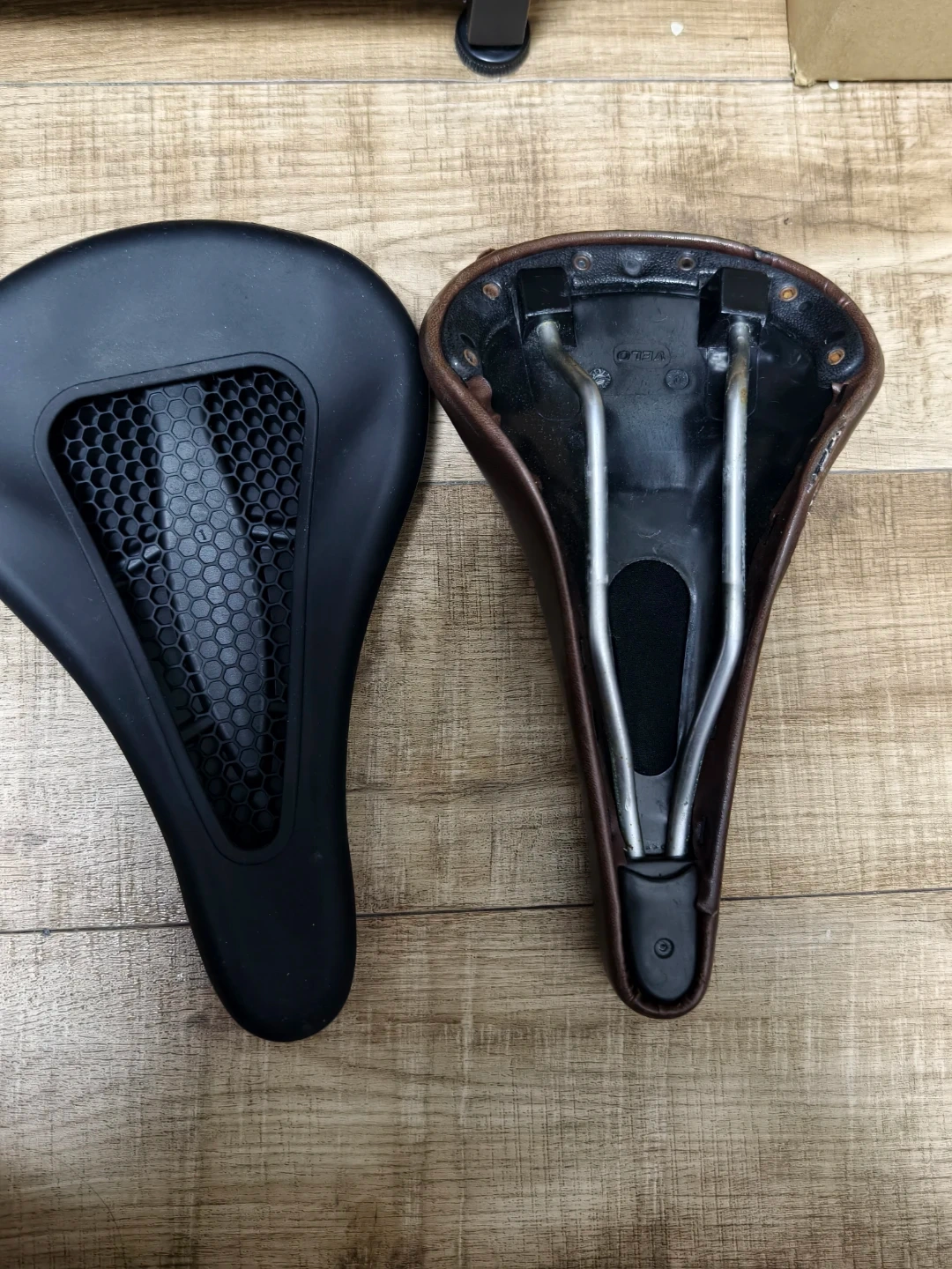 自転車サドル 2点セット GEL AIR/MAXの写真2枚目