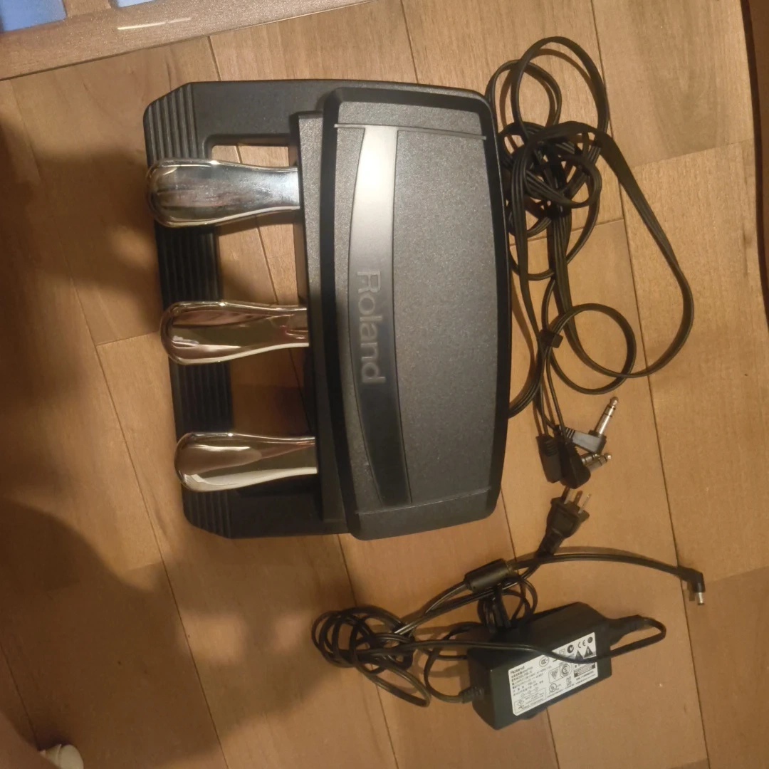 ローランド 電子ピアノ FP-4Fの写真7枚目