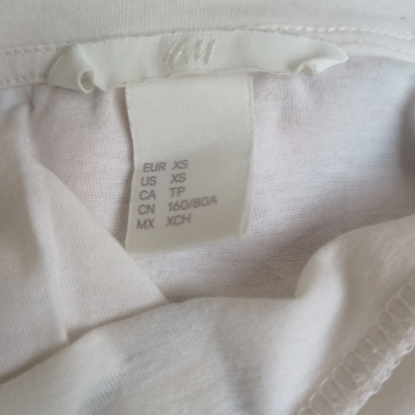 《本日お渡し可能‼️》H＆M エイチアンドエム フレンチブルドッグ Tシャツ XSの写真2枚目