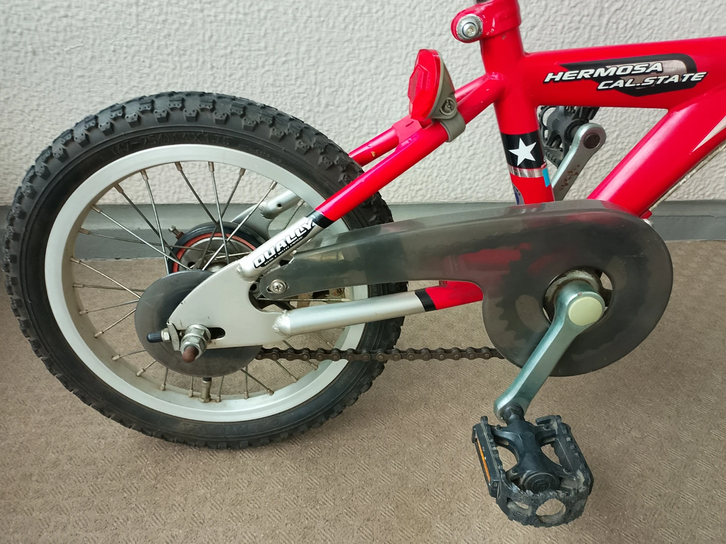 デュアリー 子供用自転車 赤 14インチの写真2枚目