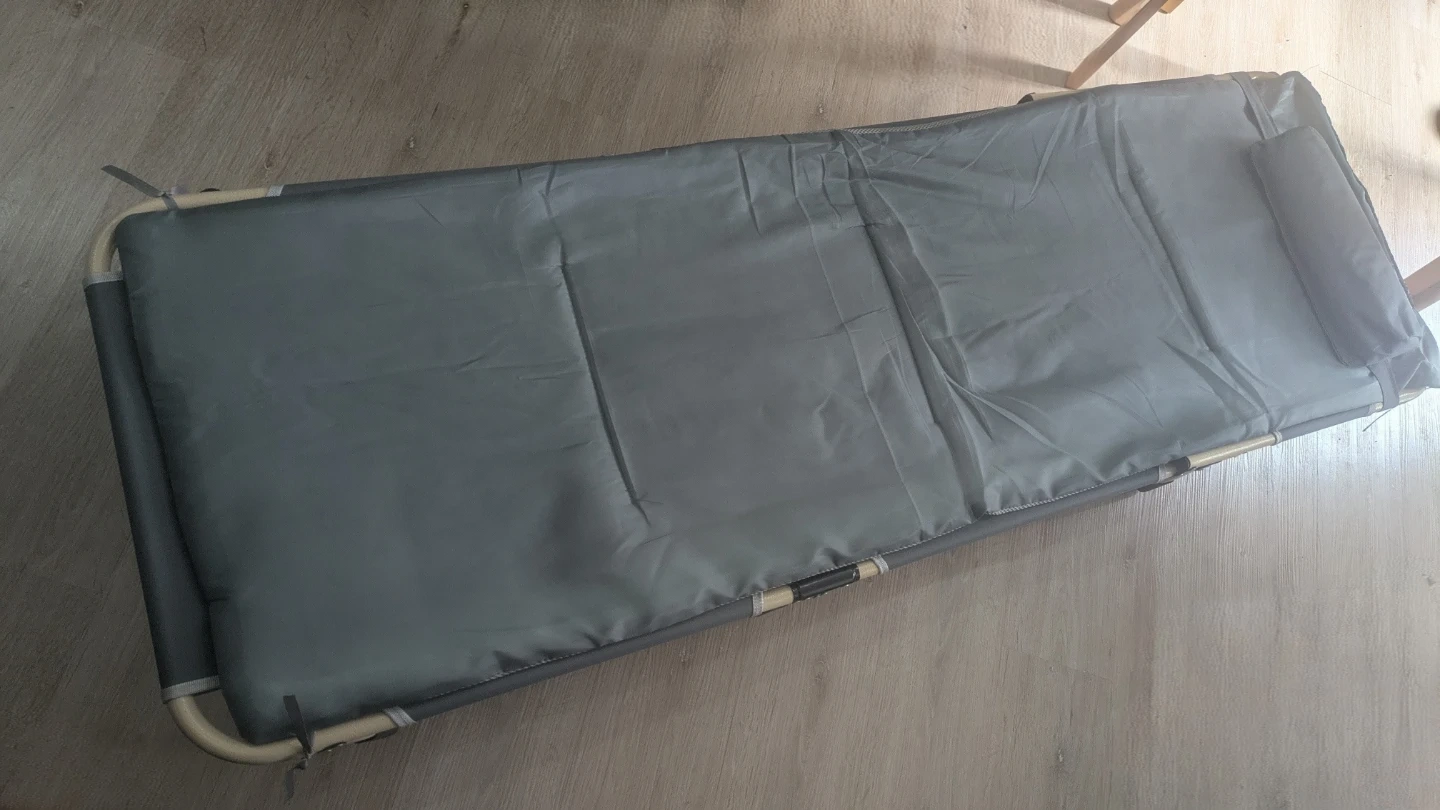 折りたたみ式ベッド グレー