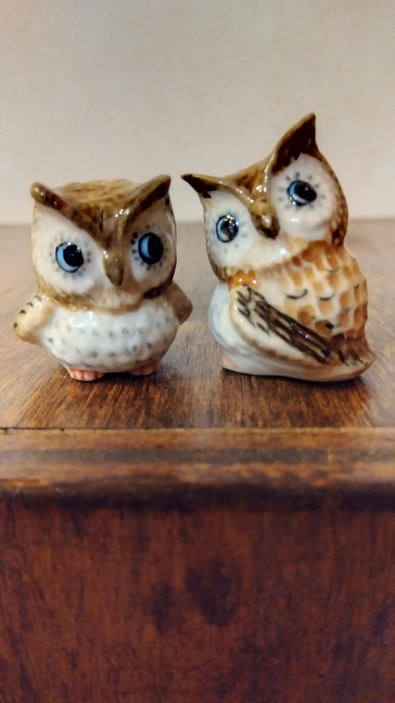 フクロウの置物（ペア）