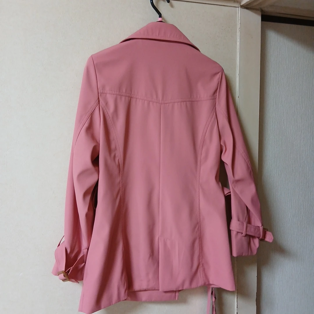 新品グランドポッシュ トレンチコート ピンク Mサイズの写真6枚目