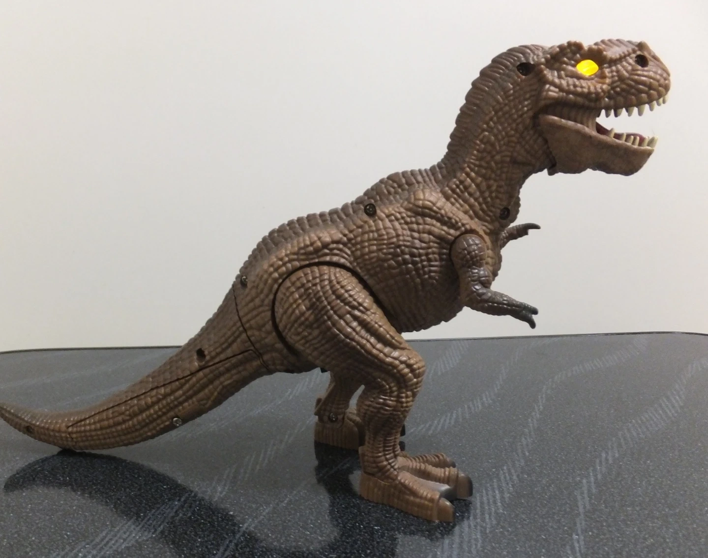 恐竜 ラジコンの写真2枚目