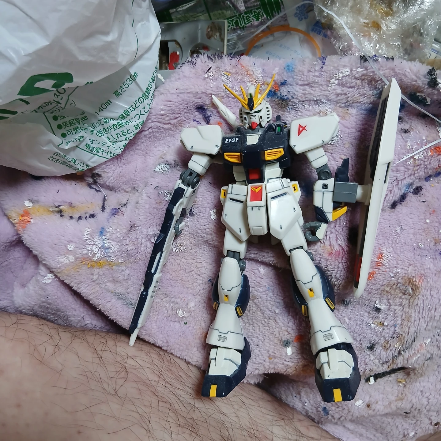 ニューガンダムのインアクションフィンファンネルつき