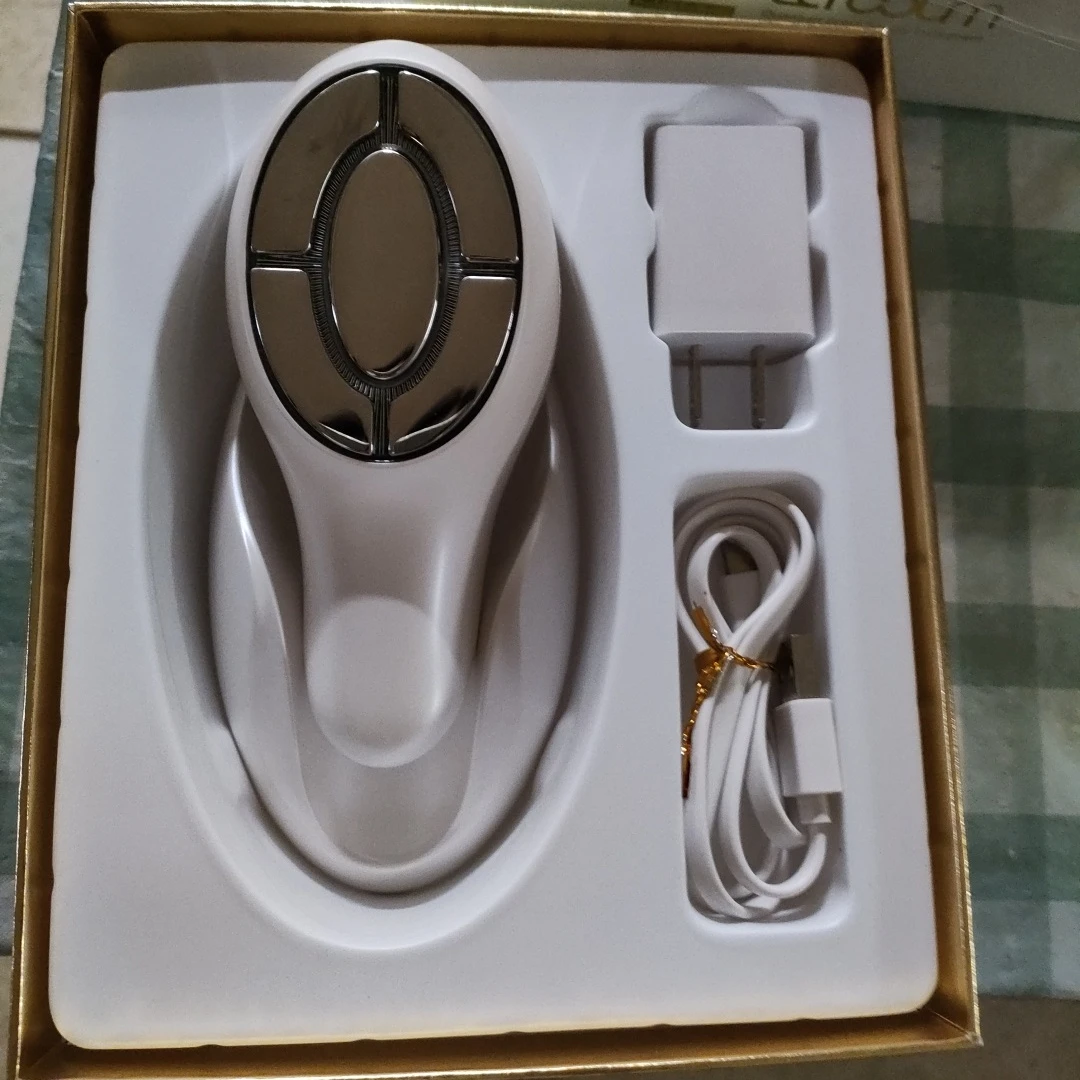 ラボン 美顔器 Quantum Pulse