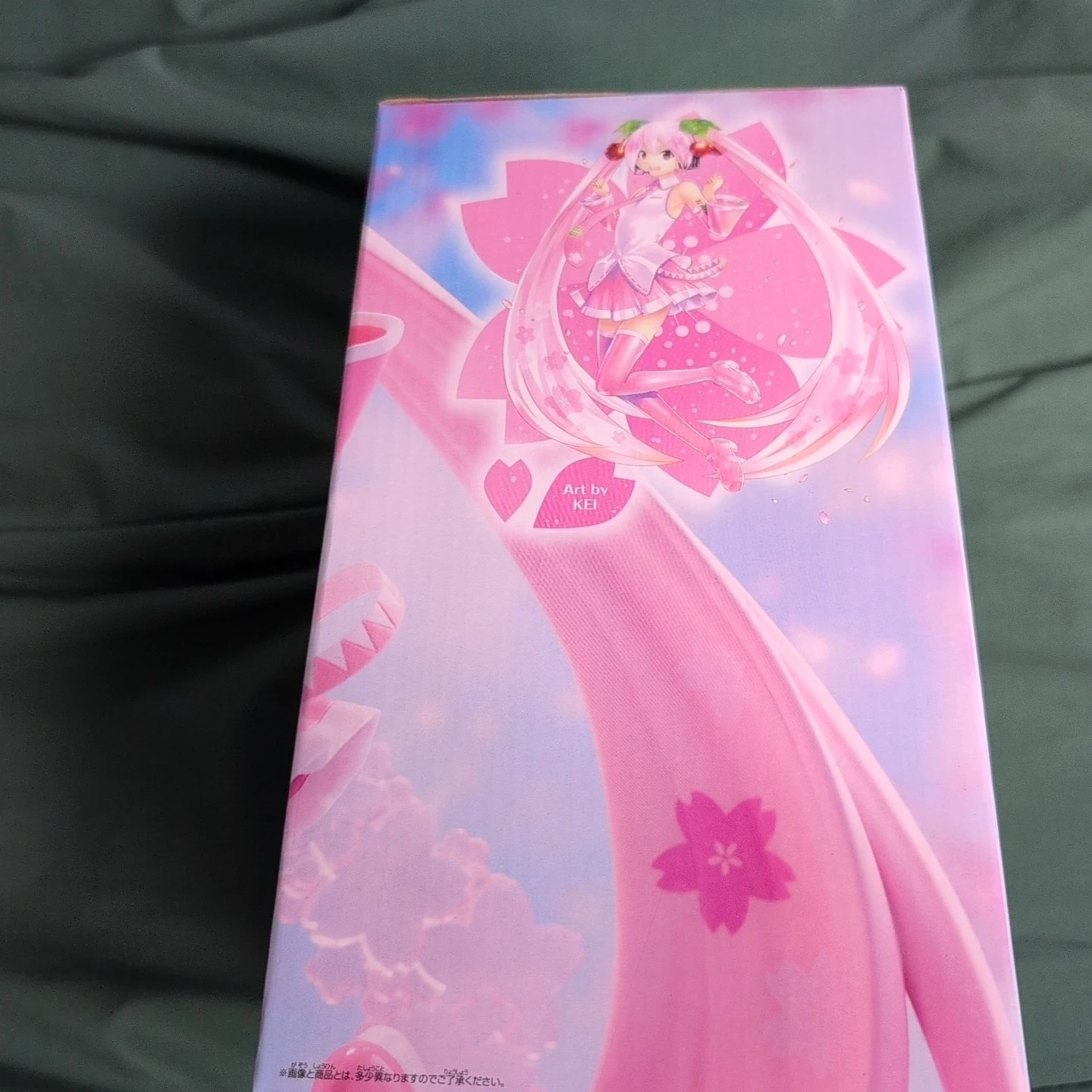 ●桜ミク フィギュア ●の写真4枚目