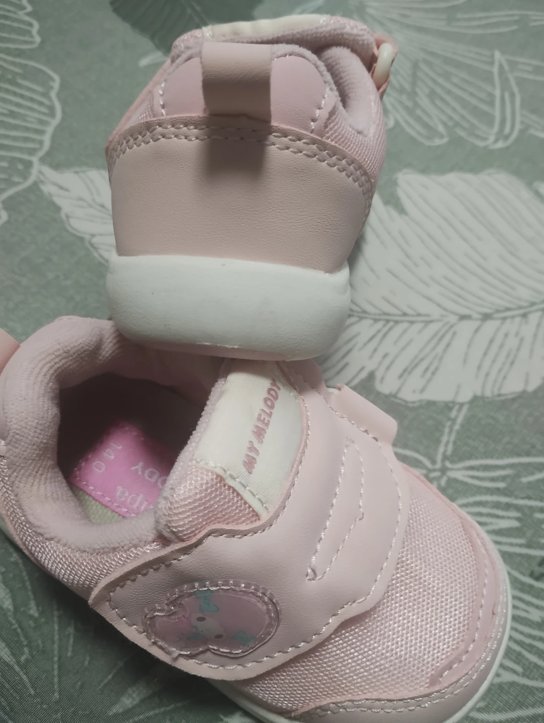 ベビー子供シューズ14cm　未使用の写真5枚目