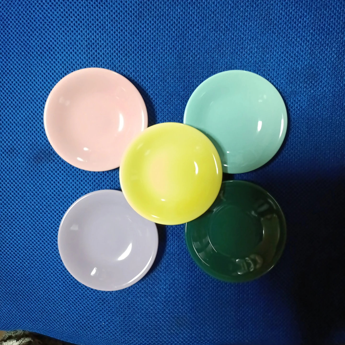 新品未使用のカラフル 小皿 5枚セット