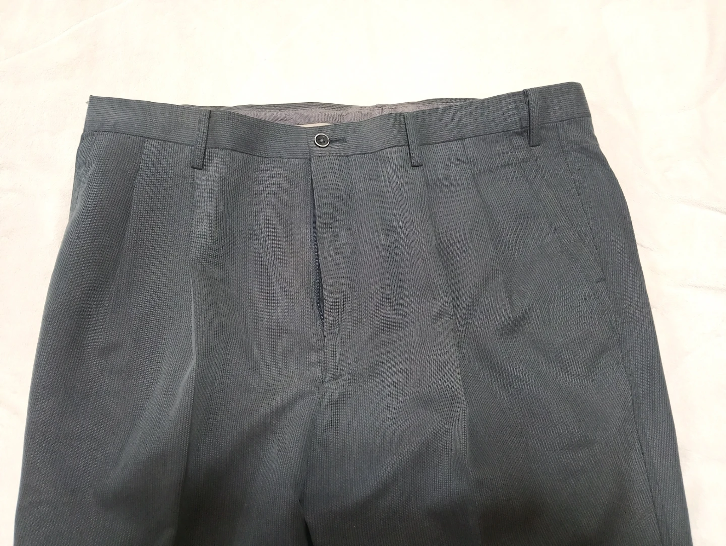 94cmメンズ スラックス チャコールグレーの写真3枚目