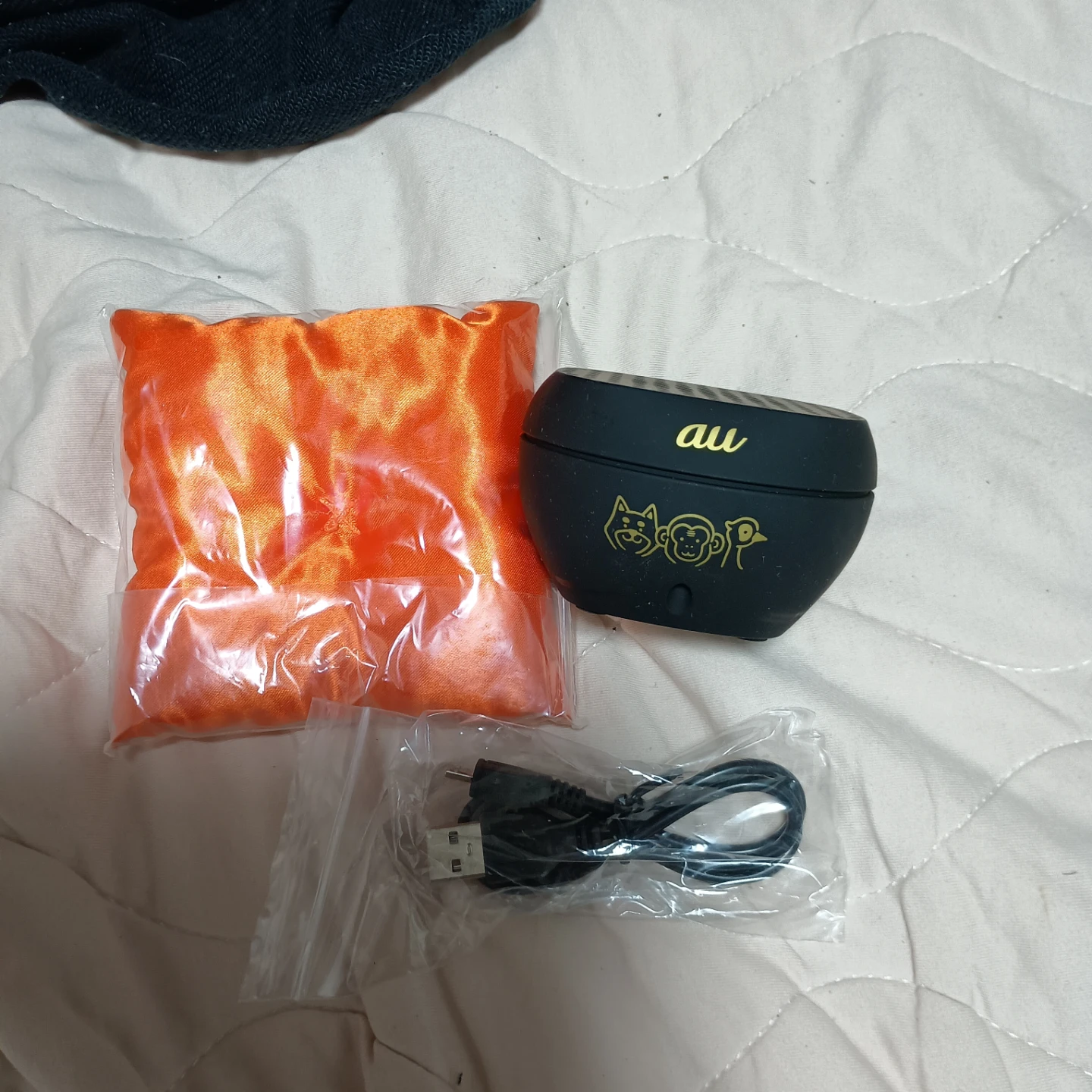 au 三太郎 スピーカー Bluetoothの写真2枚目