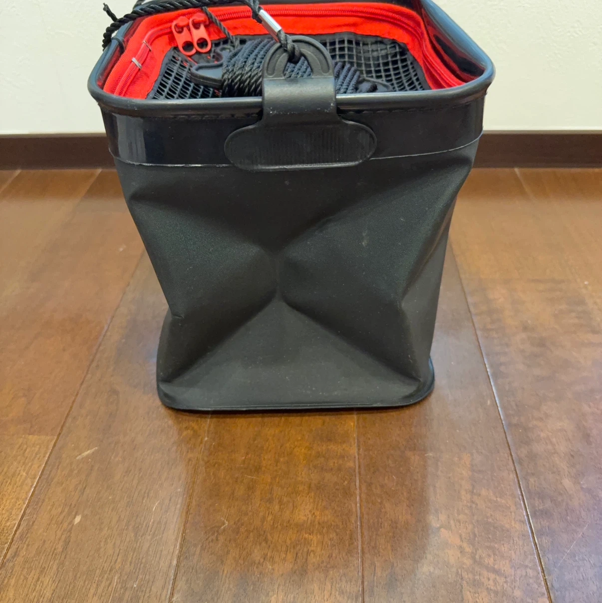 ゲット 釣り用バッカン 水汲みバケツ ブラック活かし水汲みバケツ 21cmの写真4枚目