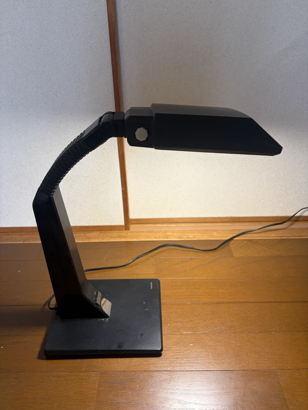 東芝 蛍光灯スタンド FO-52720A