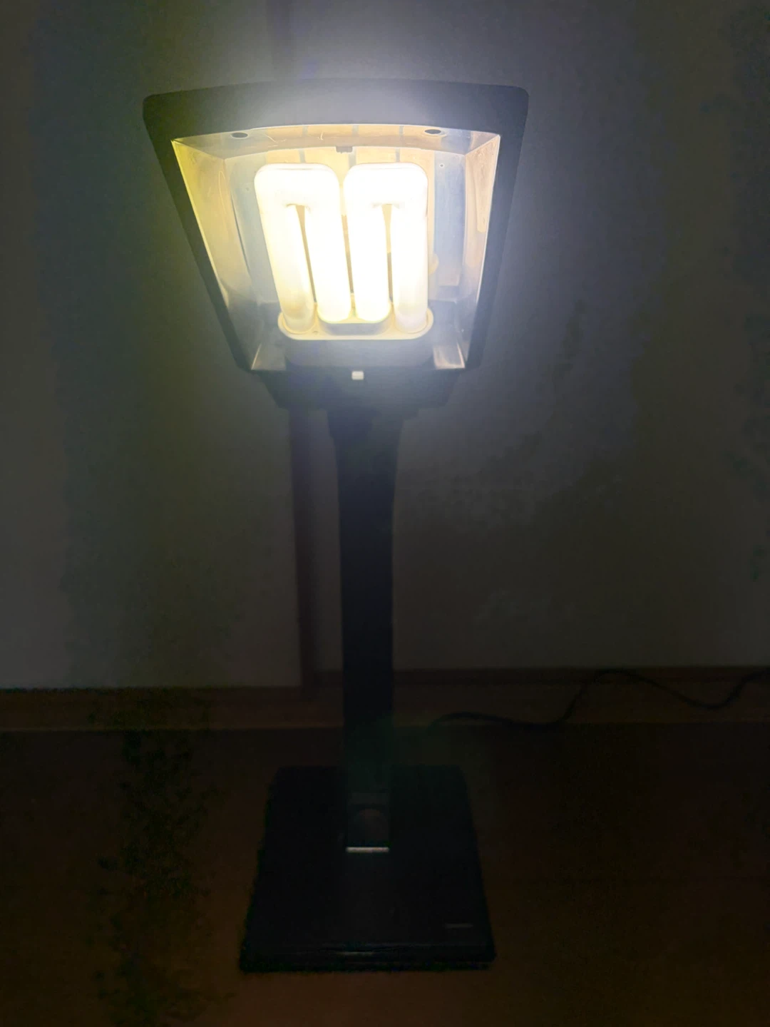 東芝 蛍光灯スタンド FO-52720Aの写真3枚目