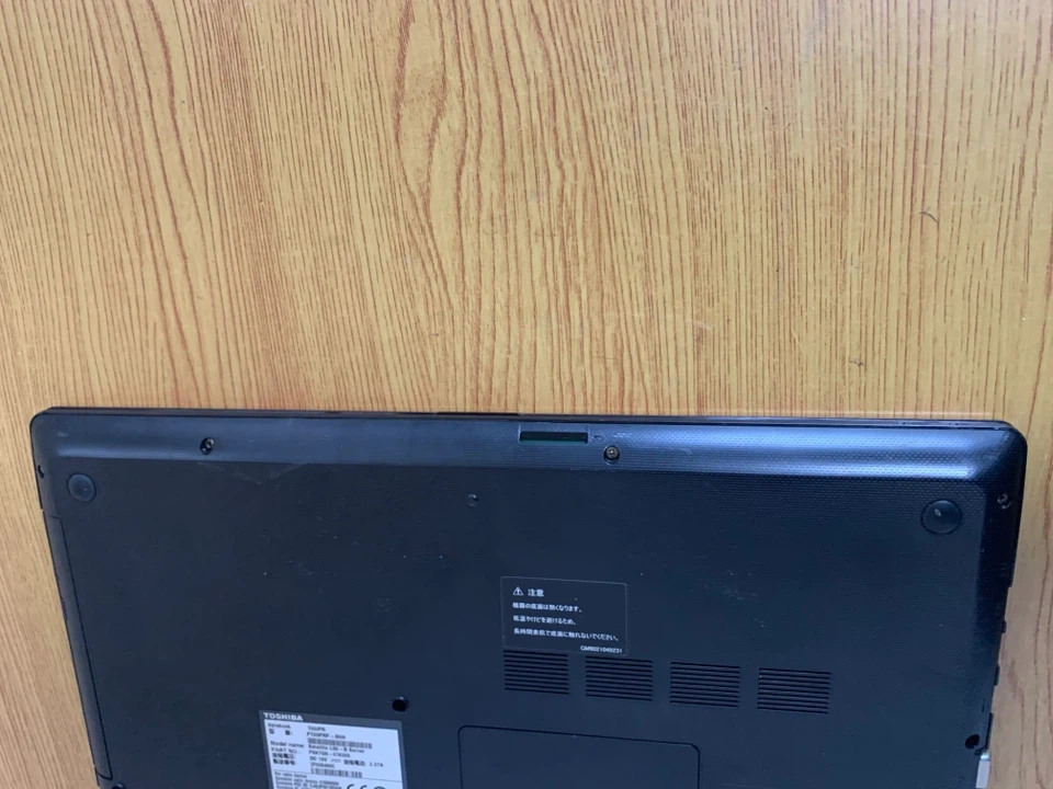 東芝 ジャンク品dynabook T65 レッド ノートパソコンの写真7枚目