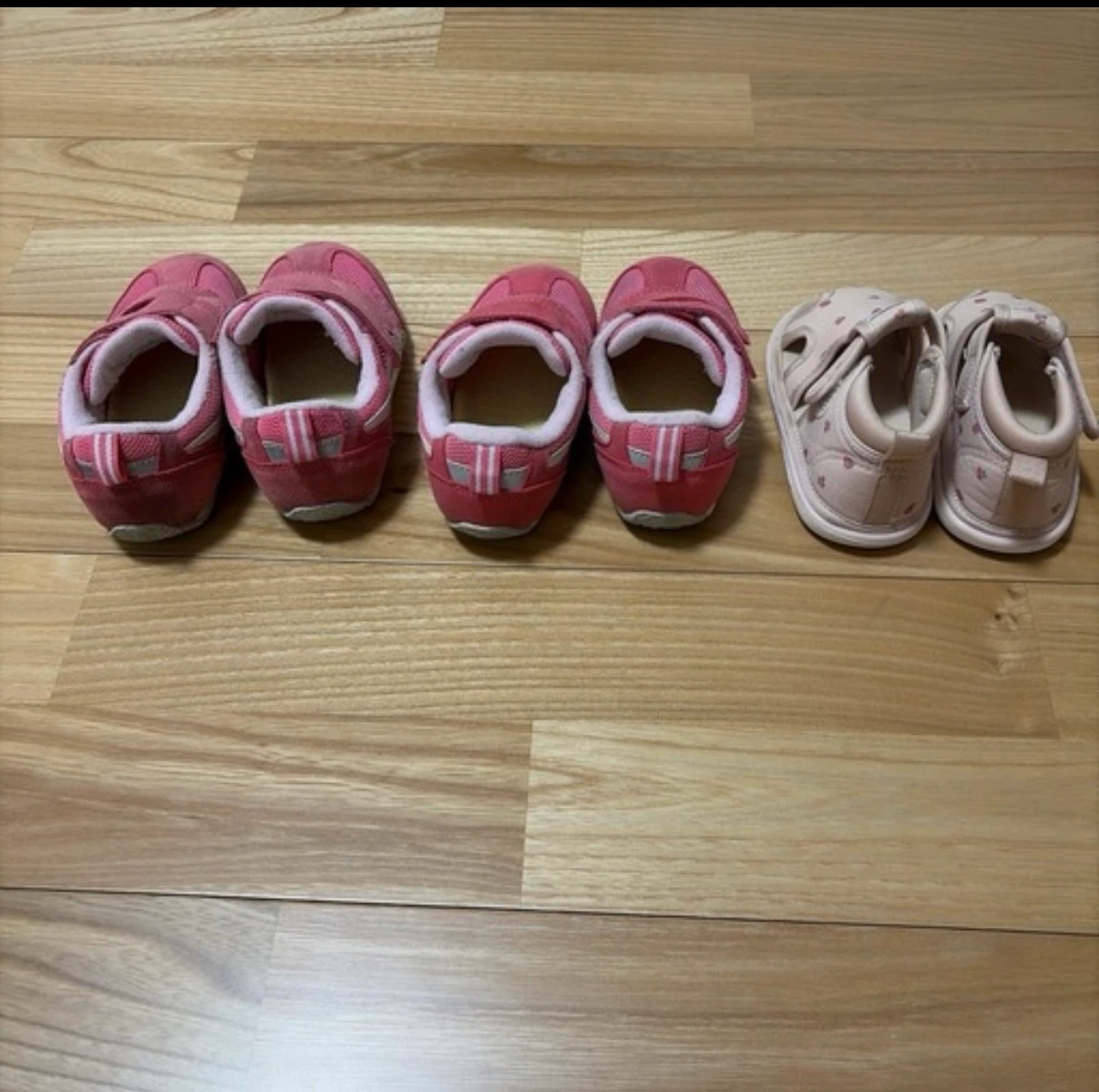 アシックス他 子供用シューズ 3足セットの写真5枚目