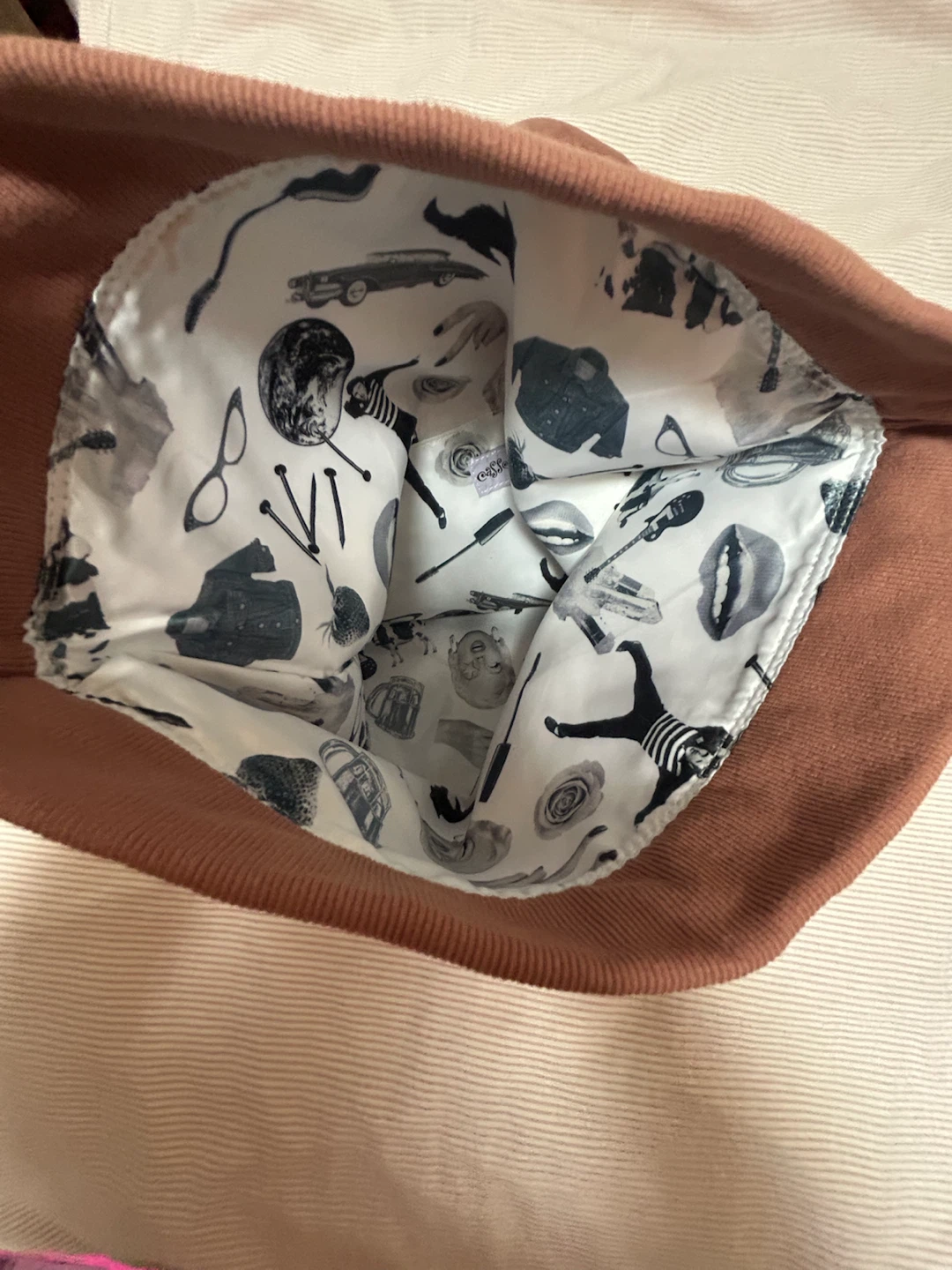 美品 casselini スカジャンクラッチバッグ キャセリーニの写真7枚目