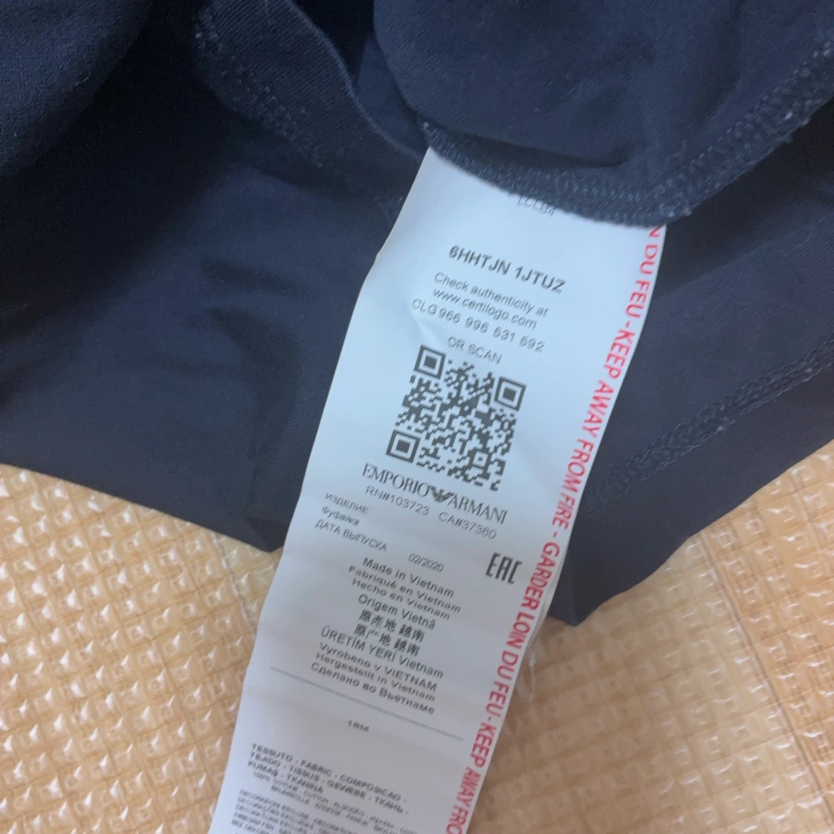 エンポリオアルマーニ 長袖Tシャツ 82cmの写真3枚目