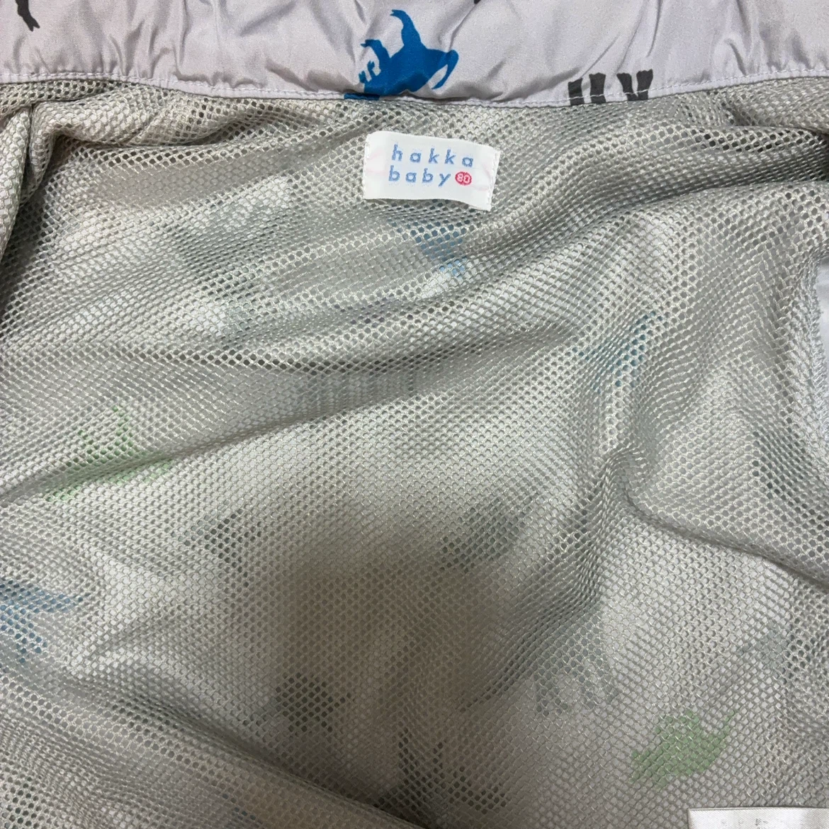 ハッカベビー ウィンドブレーカー 80cm 恐竜柄の写真2枚目