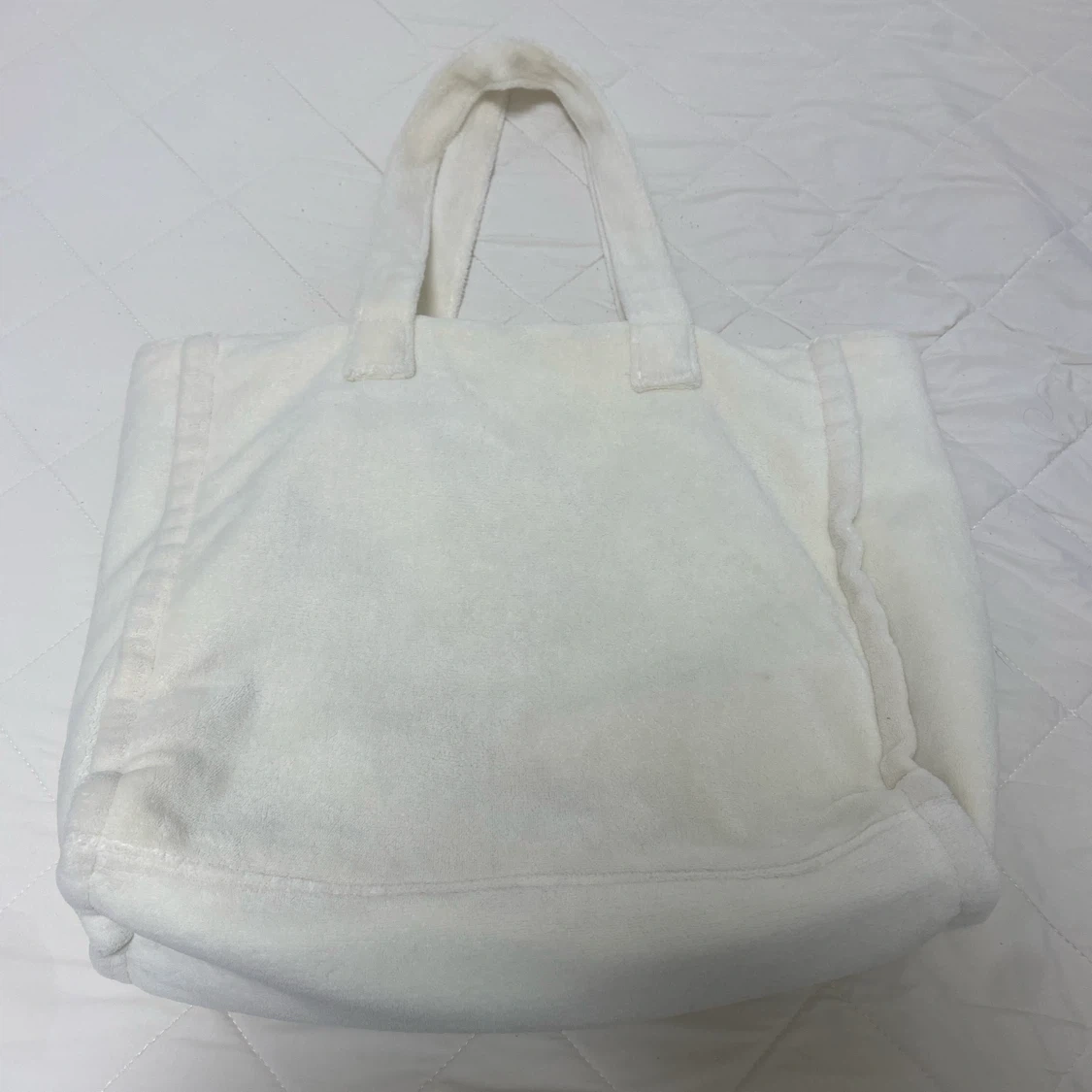 エイチアンドエム トートバッグ レモン刺繍 ホワイトの写真2枚目