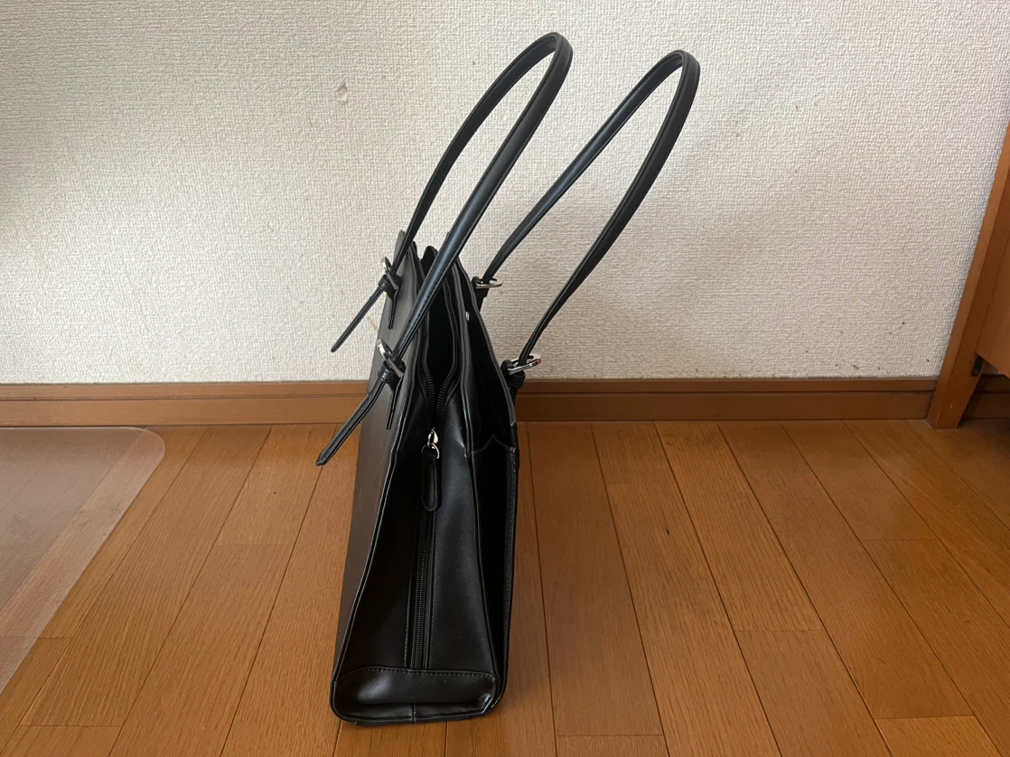 A4対応 レディース ビジネスバッグ ブラックの写真2枚目