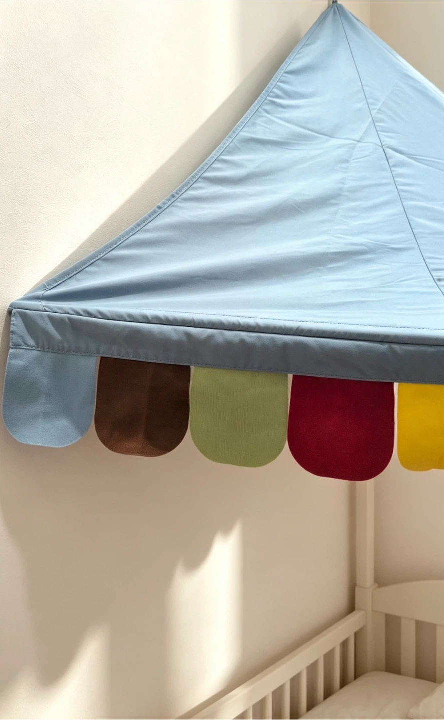 IKEA MYSIG ベッドキャノピー　イケア 子供部屋 天蓋の写真3枚目