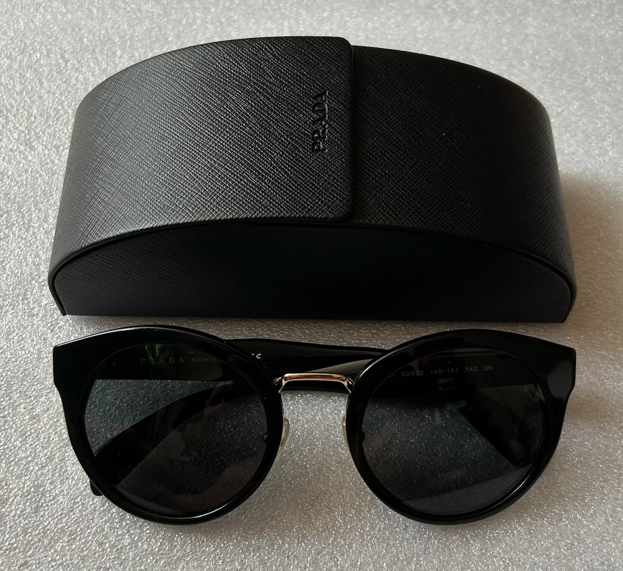 PRADA/プラダ SPR 05T サングラス メンズ&レディース(ブラック系)の写真3枚目