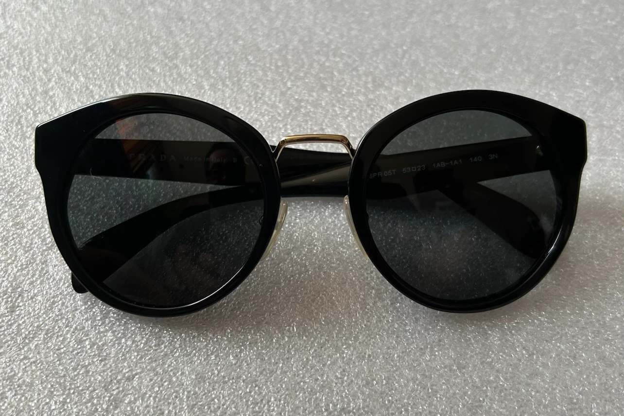 PRADA/プラダ SPR 05T サングラス メンズ&レディース(ブラック系)の写真4枚目