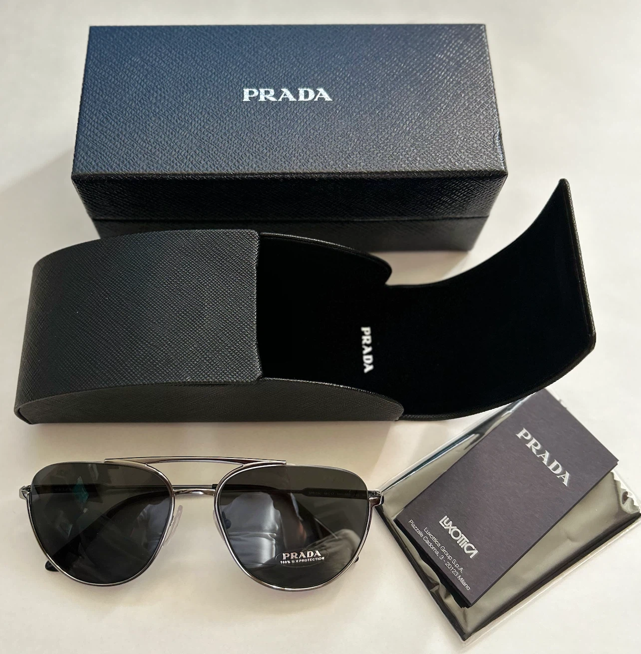 PRADA プラダサングラス SPR 50Uティアドロップ（ブラック系）新品
