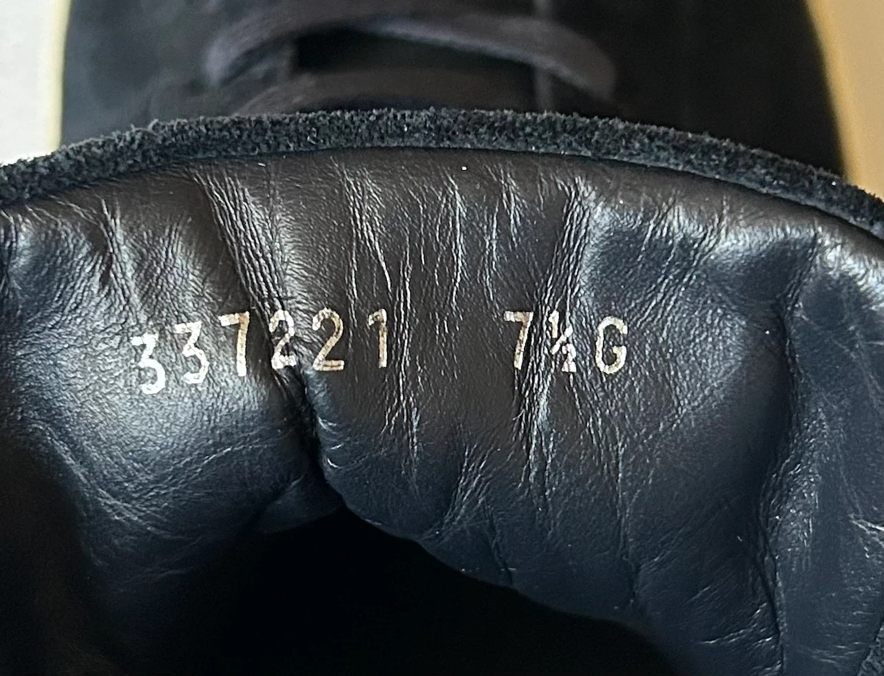 GUCCIグッチ シェリーラインHCスエードスニーカー ダークネイビー系 7.5Gの写真7枚目
