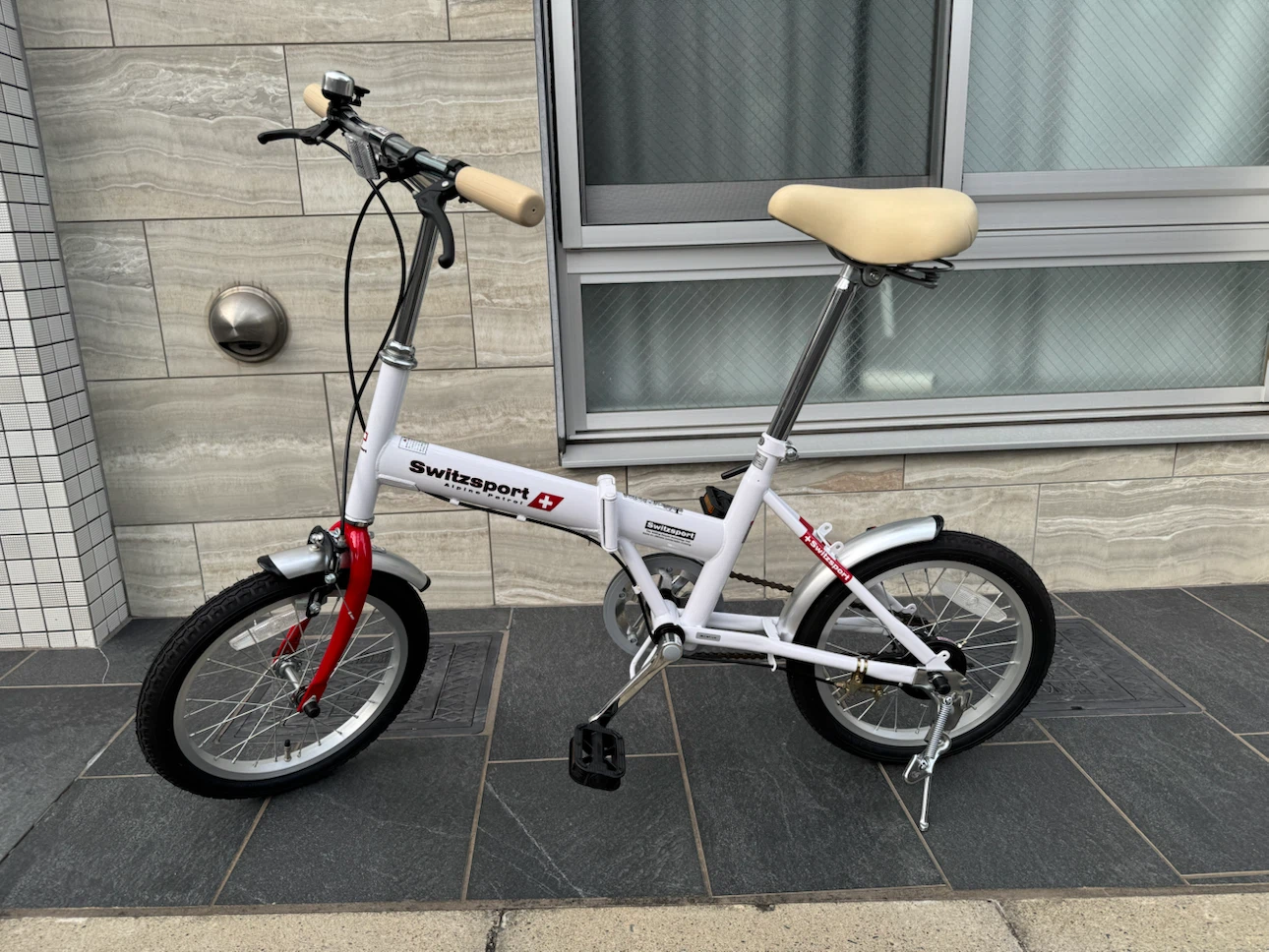 値下げ！ほぼ新品！switzsport（スウィツスポート）  折りたたみ自転車  16インチ 配送致します。 距離は説明文確認の写真9枚目