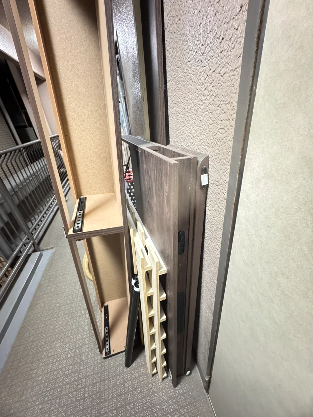 引き出し付き収納ベッド ダークブラウンの写真2枚目