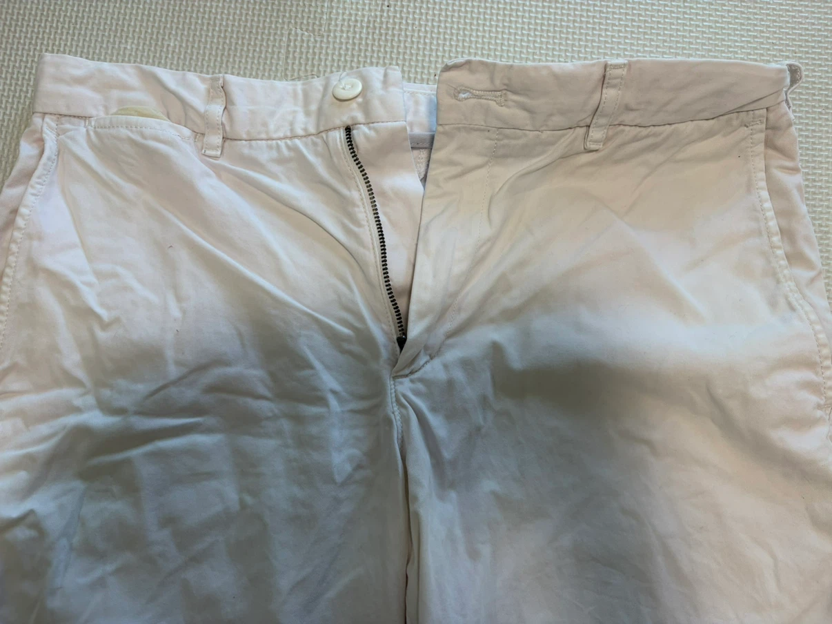ユニクロ チノショートパンツ ホワイト Mの写真6枚目