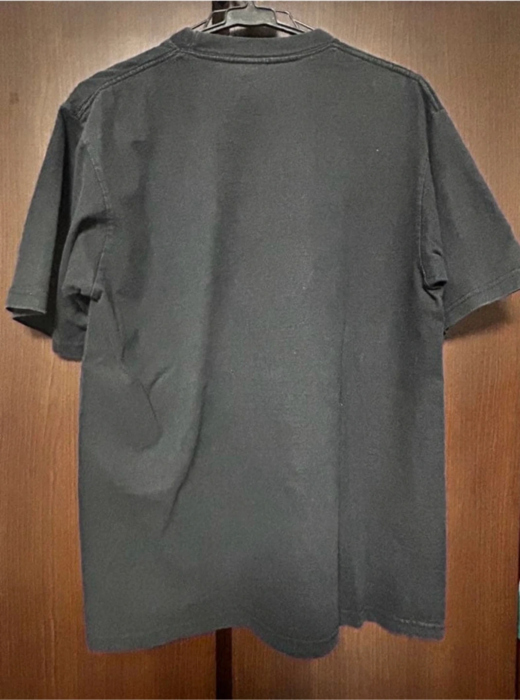 【3日までセール】シュプリーム Tシャツ ブラックの写真2枚目