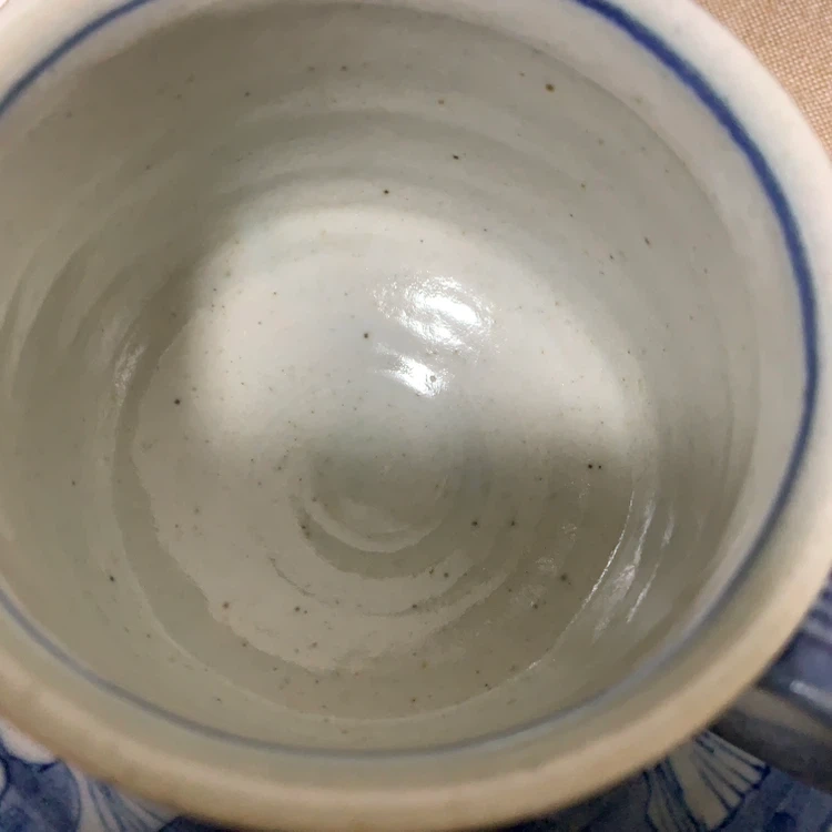 陶器カップ&ソーサー ペアの写真2枚目