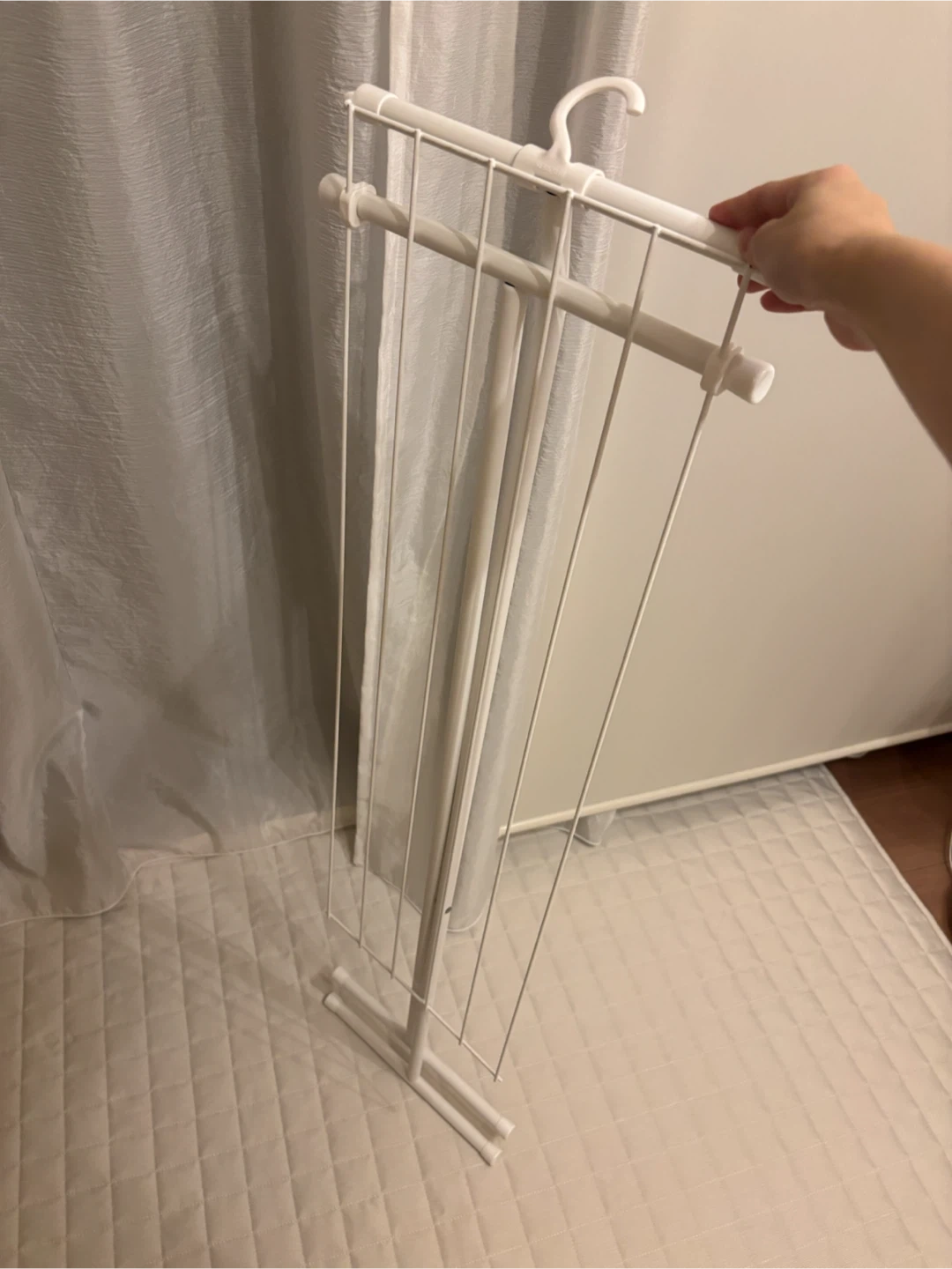 物干し 折り畳み 洗濯スタンド 軽量 スリム コンパクト すき間 収納の写真6枚目