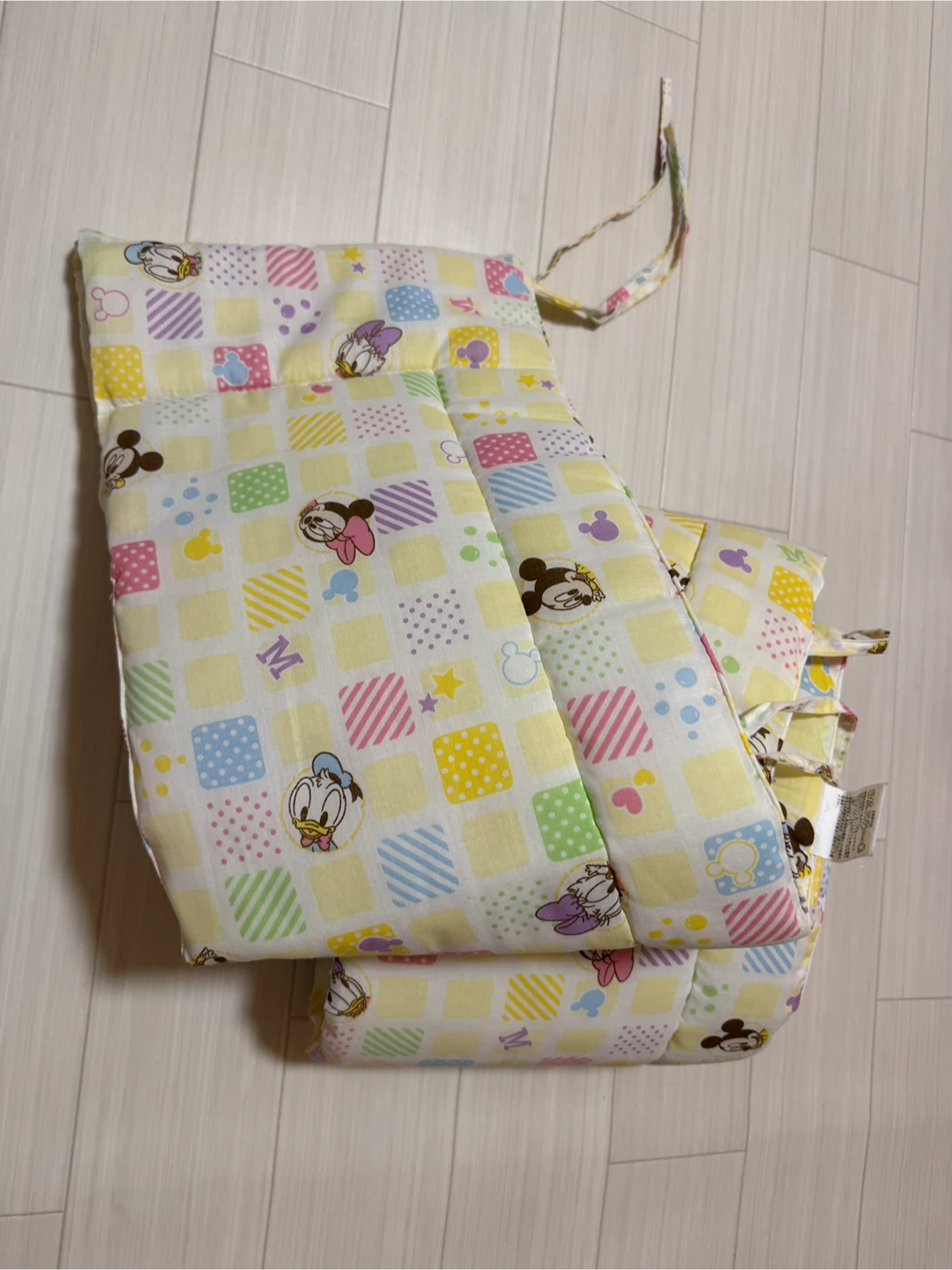 ディズニー ベビーベッド衝突ガード 美品