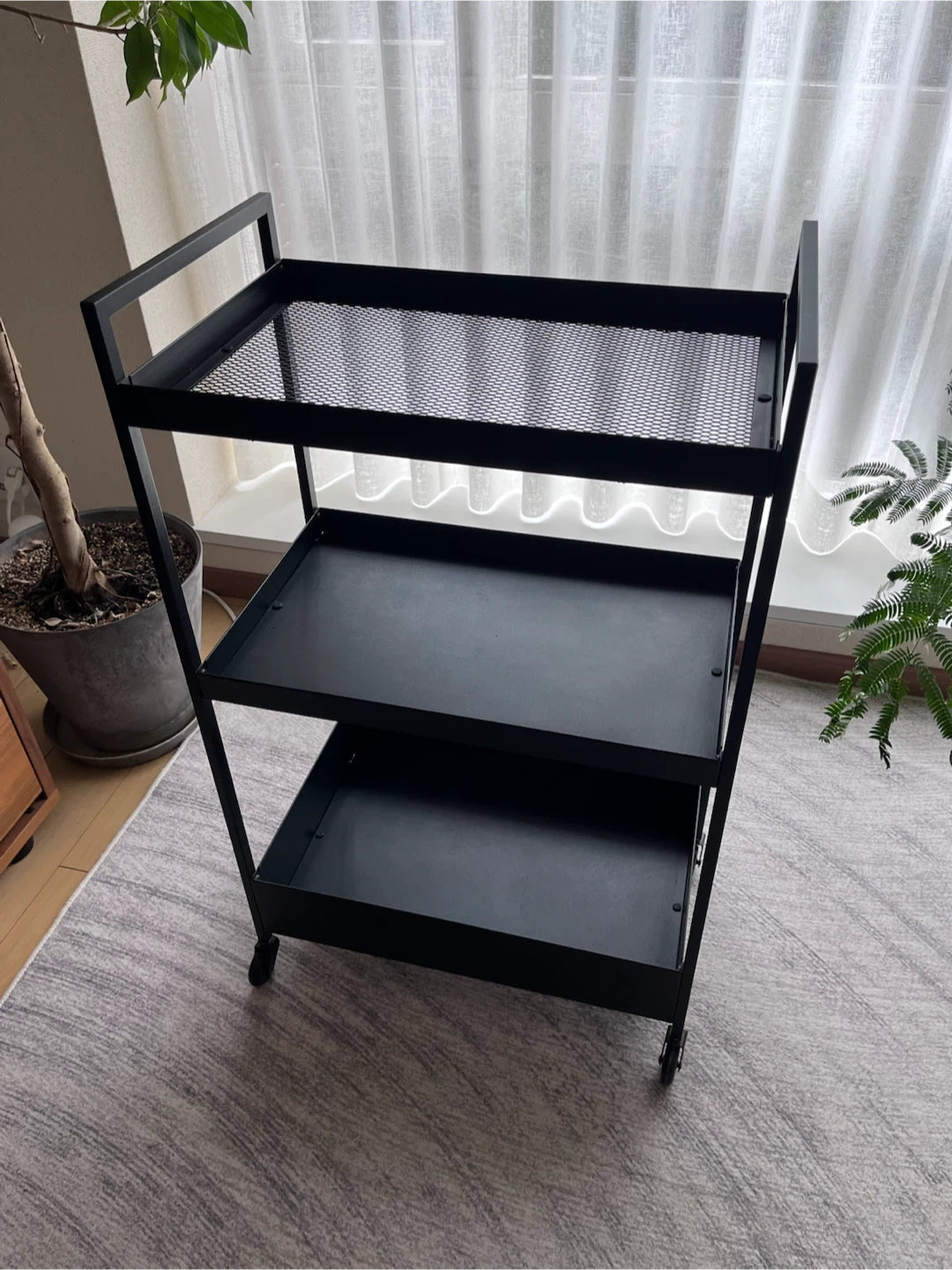 IKEA 3段キッチンワゴン キャスター付き ブラック