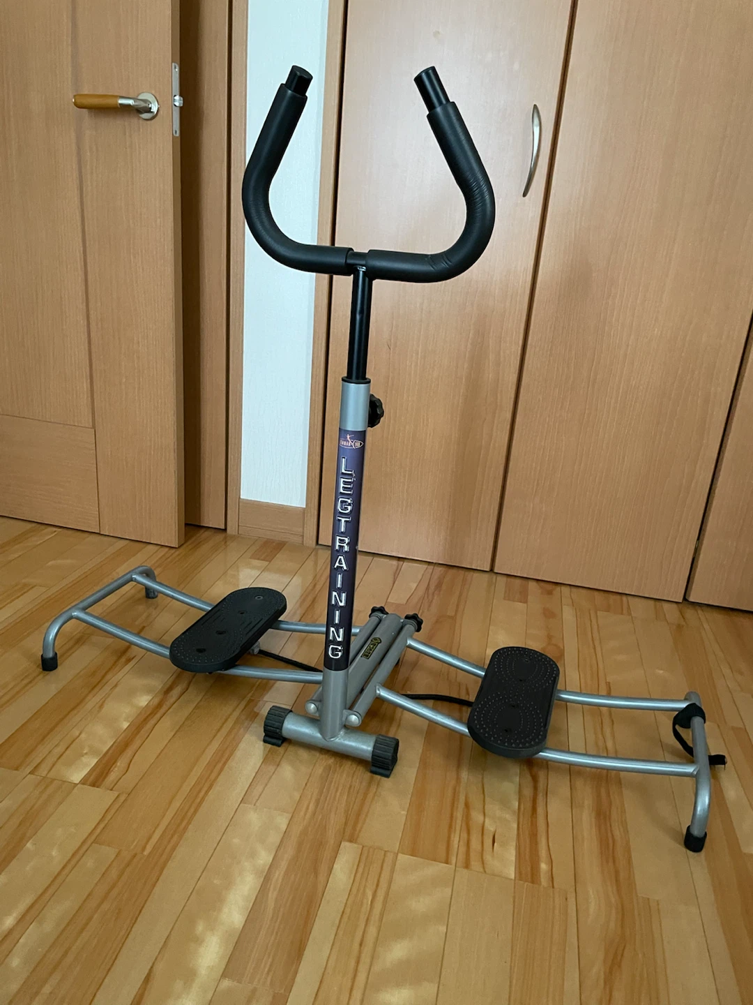 ワンコイン‼️レッグトレーニング マシン 足用 エクササイズ