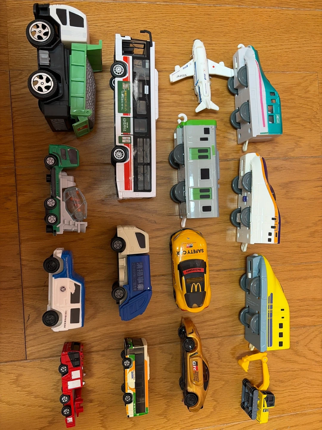 ミニカー 乗り物おもちゃ まとめ売り