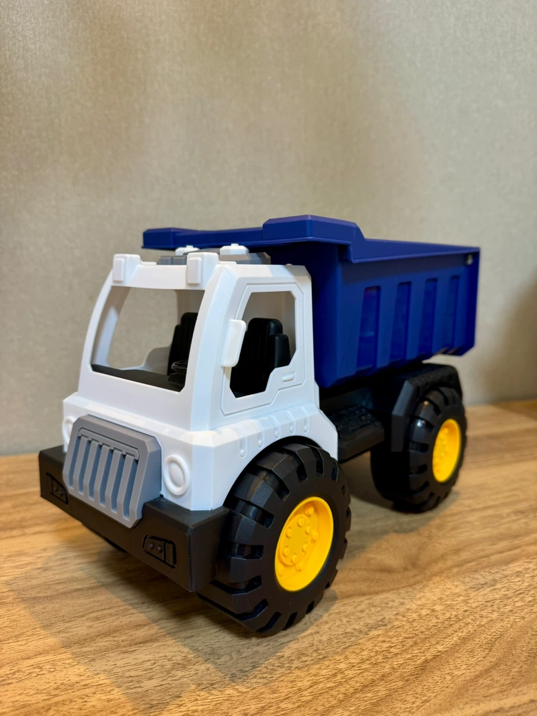 ダンプカー おもちゃ 青×白