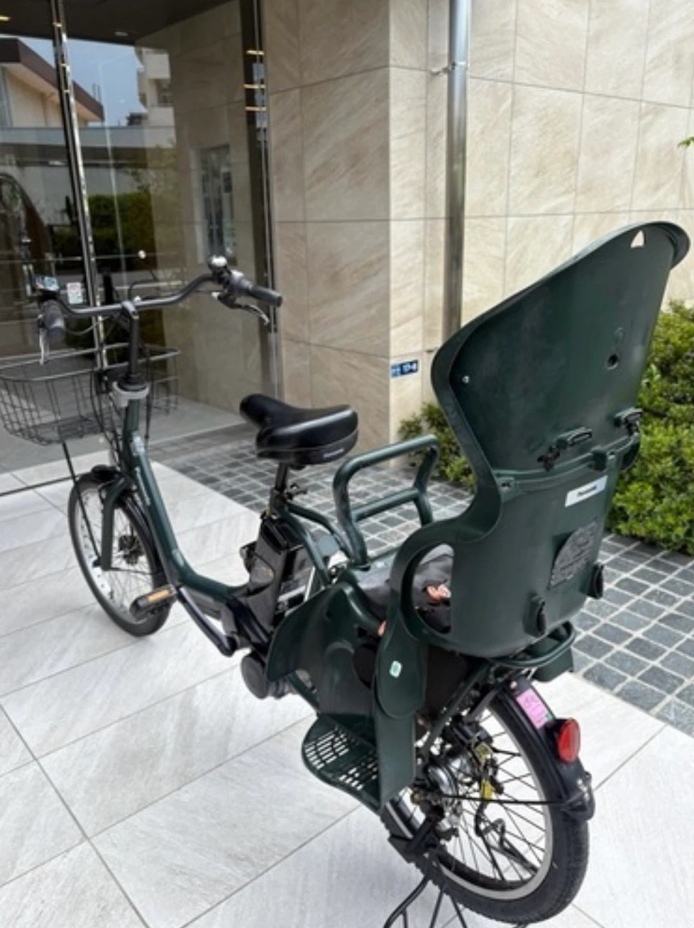 電動アシスト自転車パナソニックGyutto  (8.9AH  20インチ)の写真5枚目