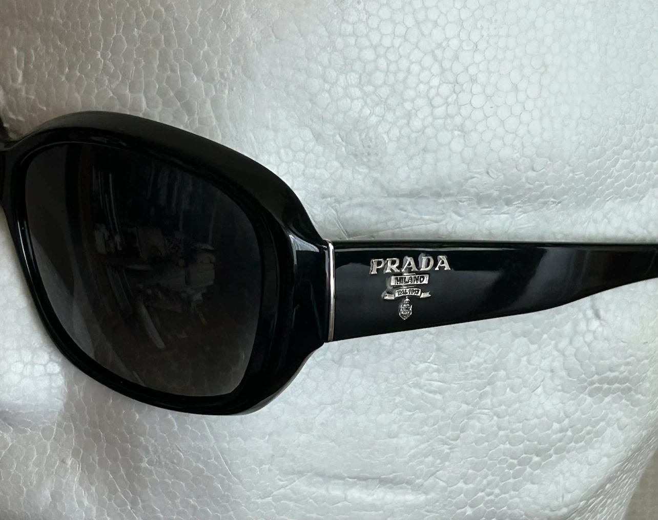 PRADA/プラダ SPR 31N サングラス メンズ&レディース(ブラック系)の写真3枚目